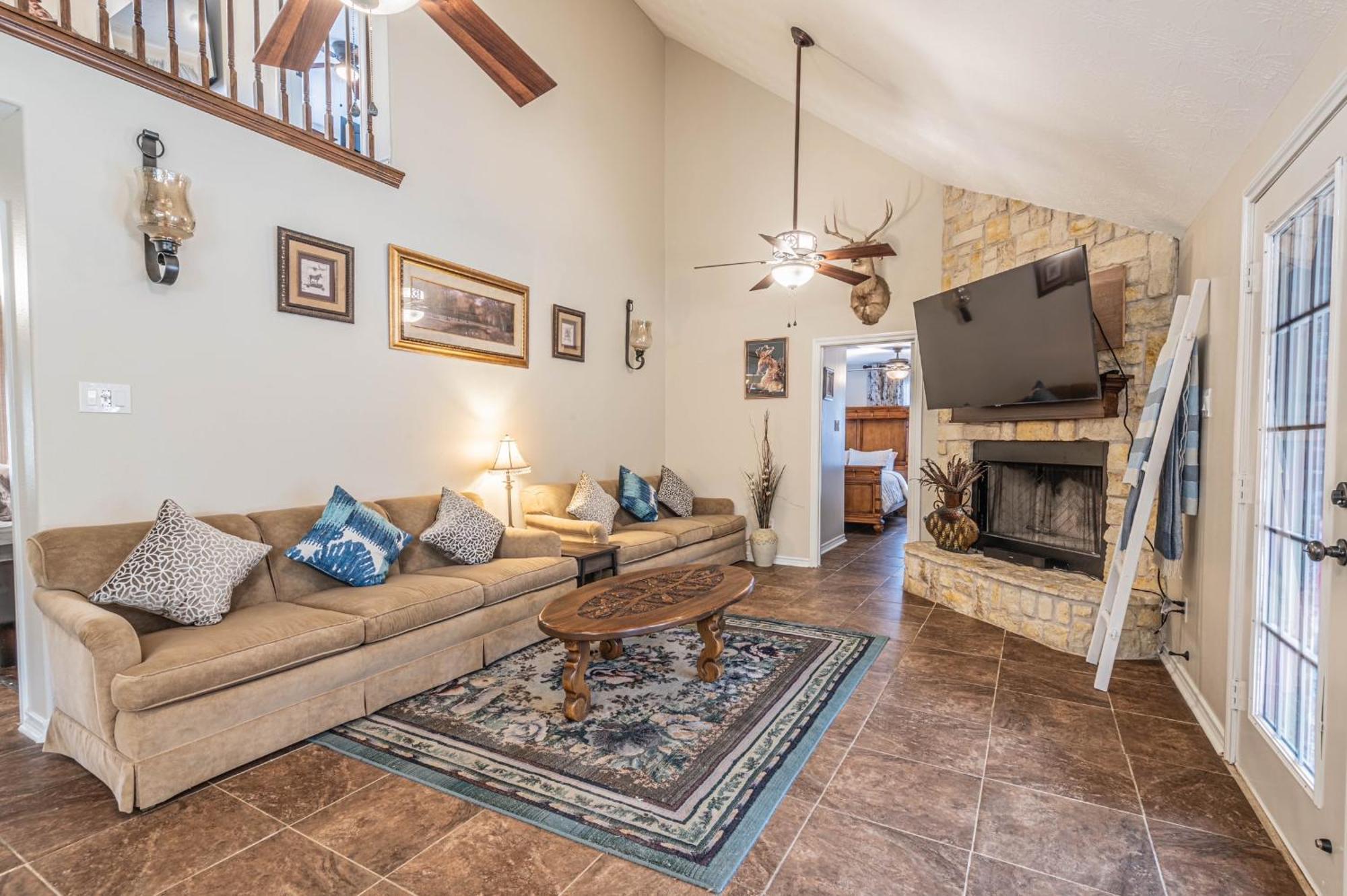 Country Getaway 4 Bedroom Resort In 10 Acre Lot マグノリア エクステリア 写真