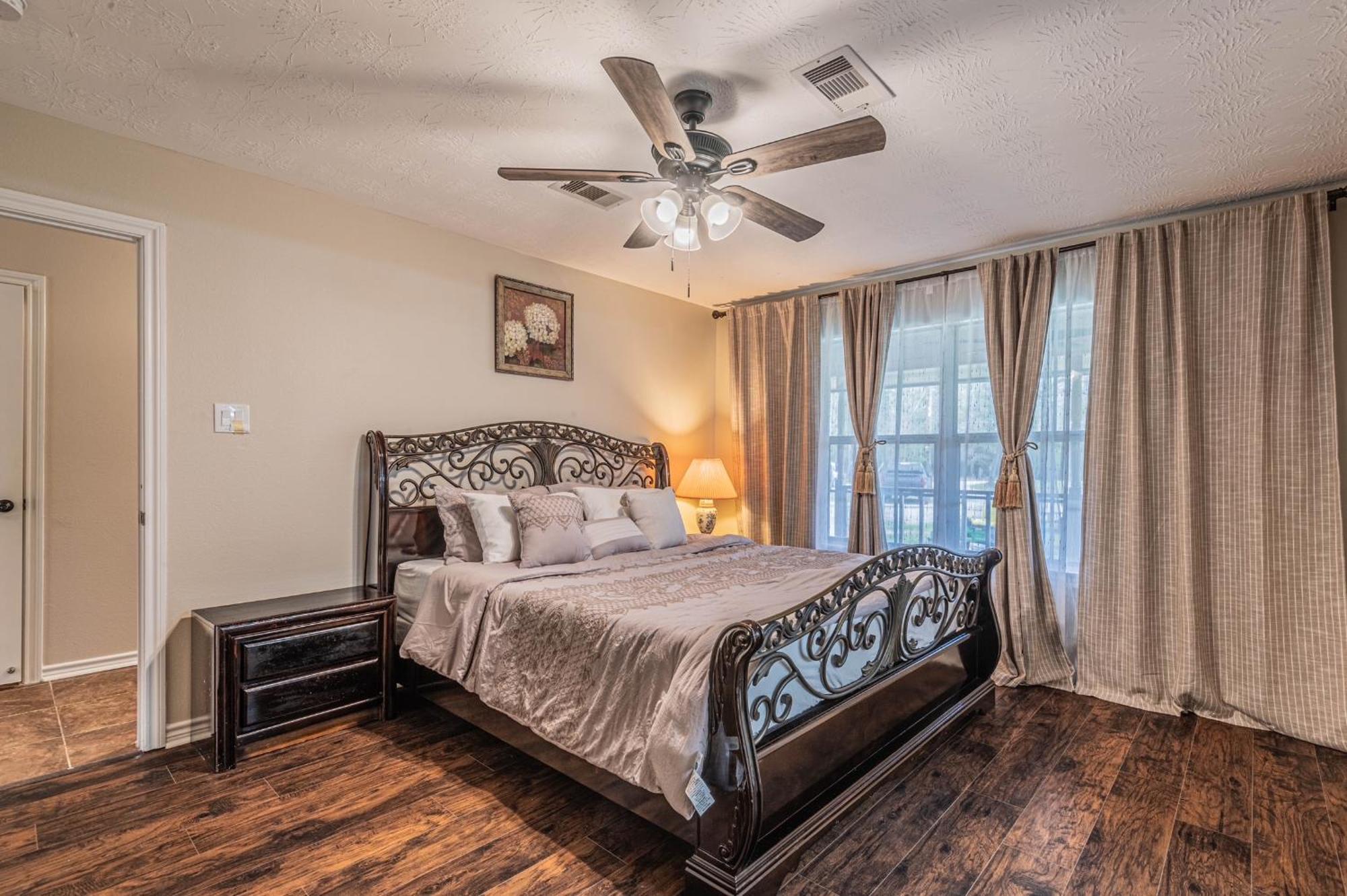 Country Getaway 4 Bedroom Resort In 10 Acre Lot マグノリア エクステリア 写真
